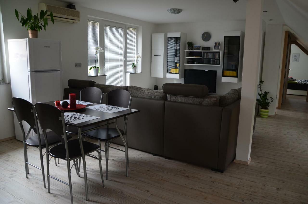 Ana'S Place Celje Zewnętrze zdjęcie